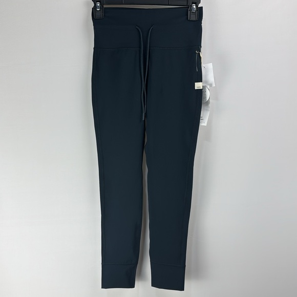 VUORI WOMEN'S DAILY LEGGING SMALL - Picture 1 of 6